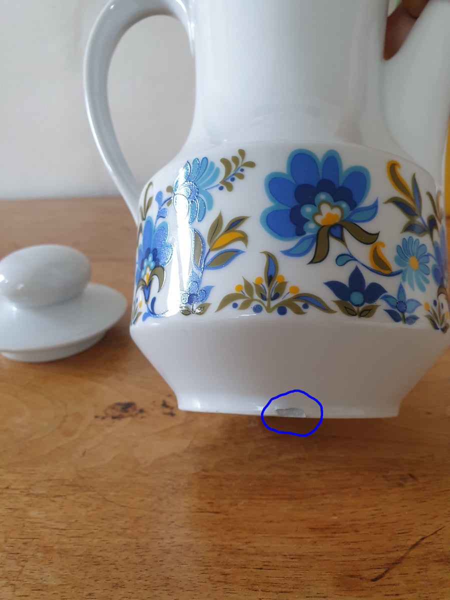 Cafetière émaillée motif fleur capucines vaisselle émaillée