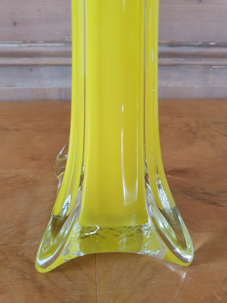 Elégant Soliflore jaune pâle en verre