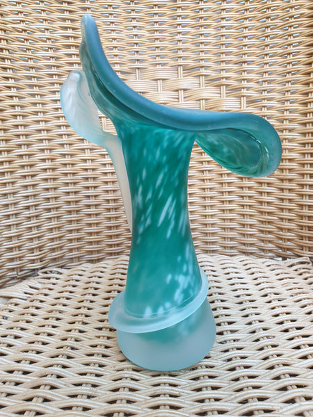 Vase artisanal en pâte de verre soufflée