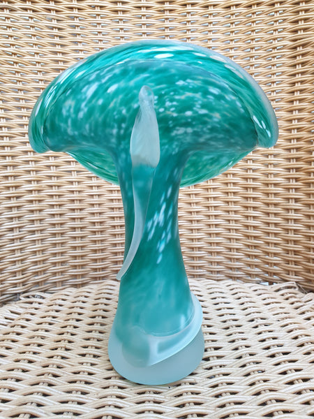 Vase artisanal en pâte de verre soufflée