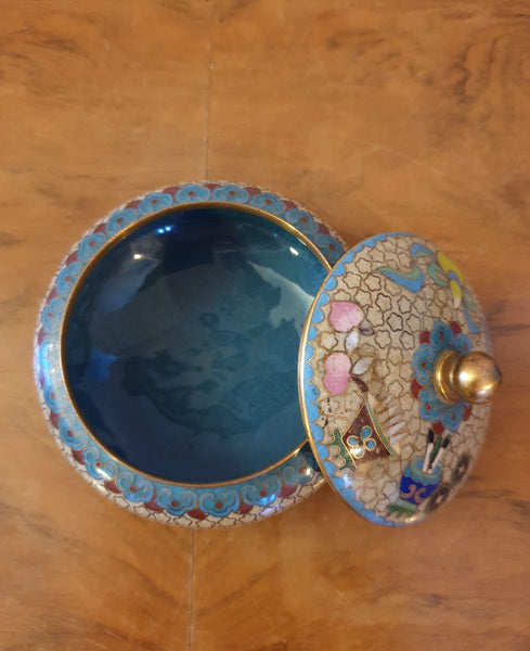 Boîte ronde ancienne en émaux cloisonnés - ASIE